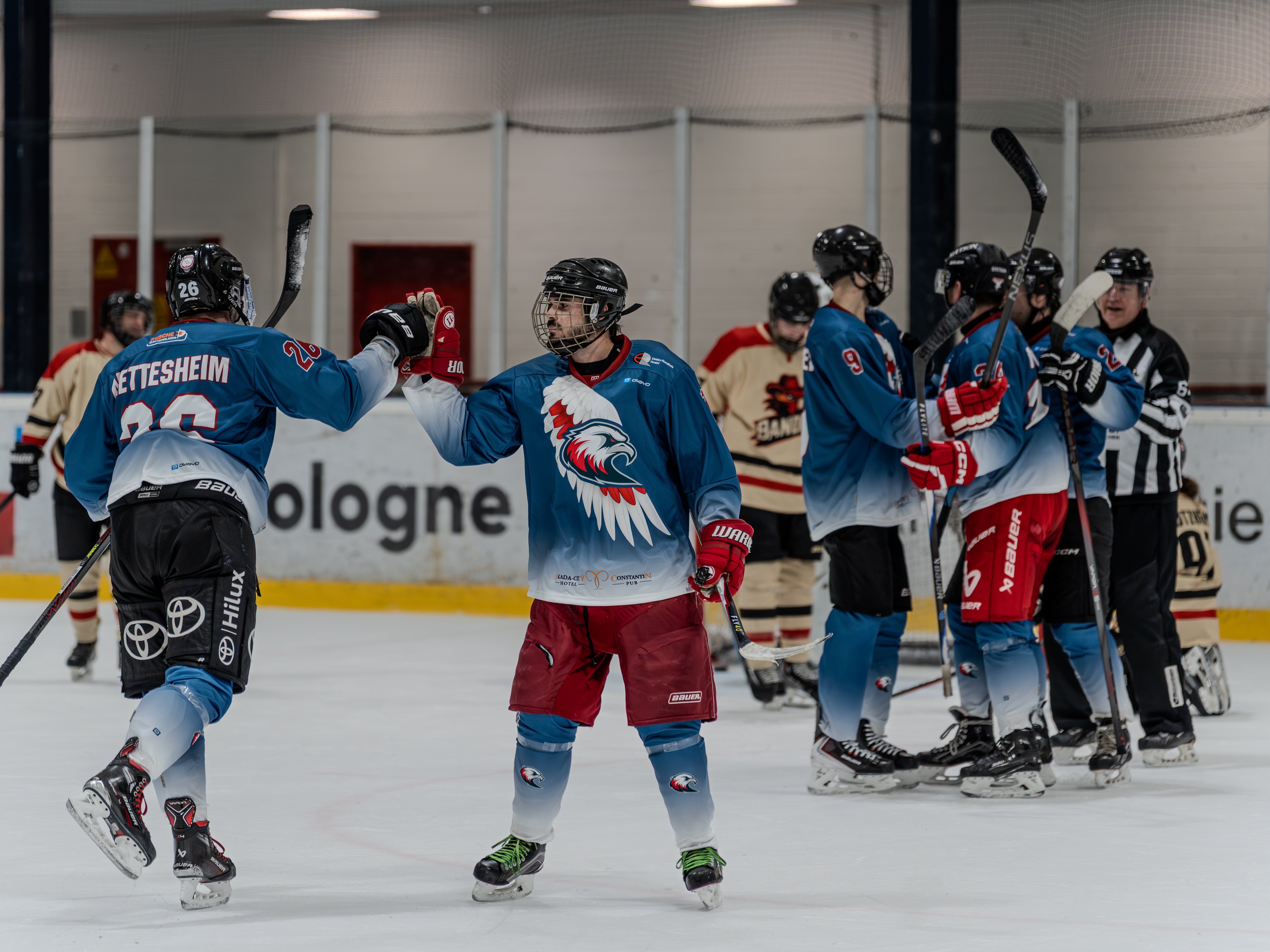 Hawks starten mit klarem 10:3 in die Playoff-Serie gegen die Bandits